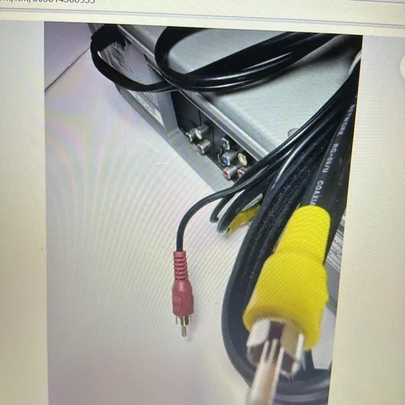 DVD and vcr combo no remote - Picture 4 of 6